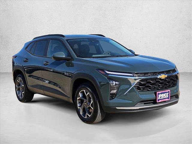 Used 2025 Chevrolet Trax LT video 3