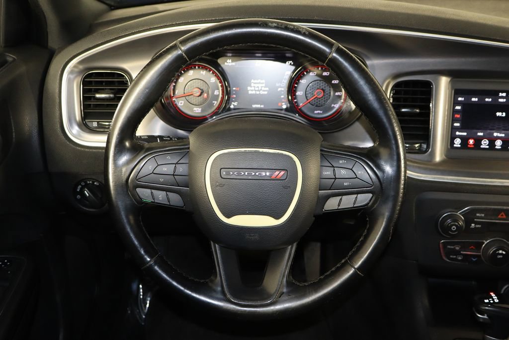 Used 2019 Dodge Charger SXT w/ Blacktop Package RWD image 7