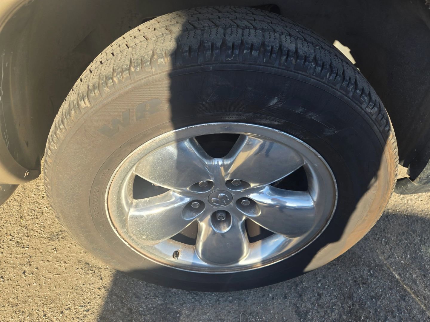 Used 2005 Dodge Ram 1500 Truck SLT image 28