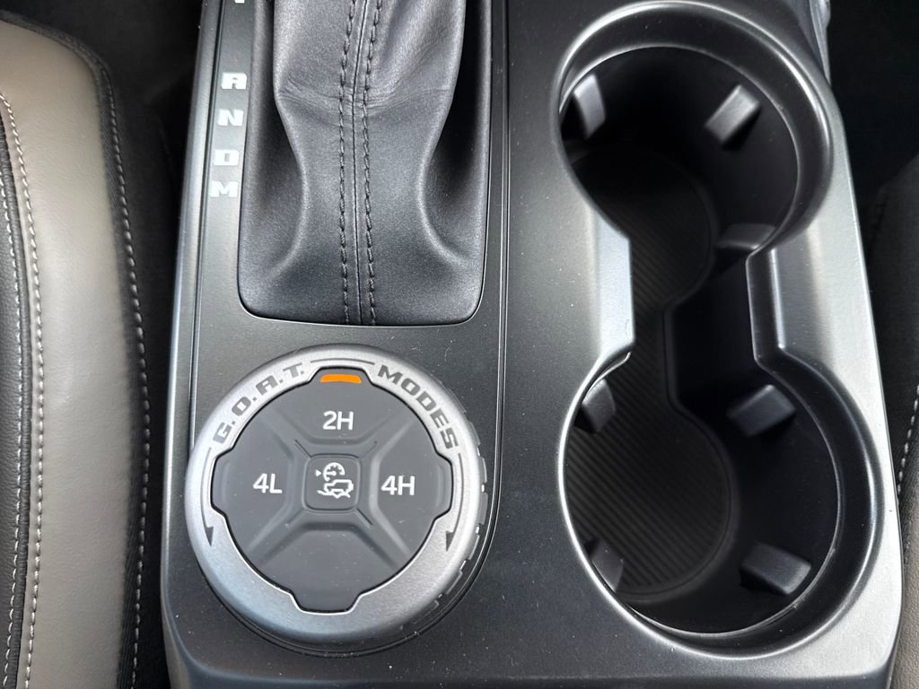 New 2026 Ford Bronco Outer Banks image 32