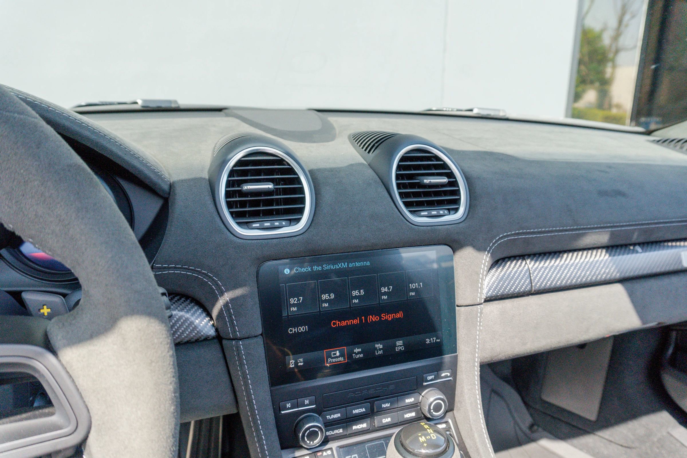 Used 2025 Porsche 718 Boxster Spyder RS RWD image 72
