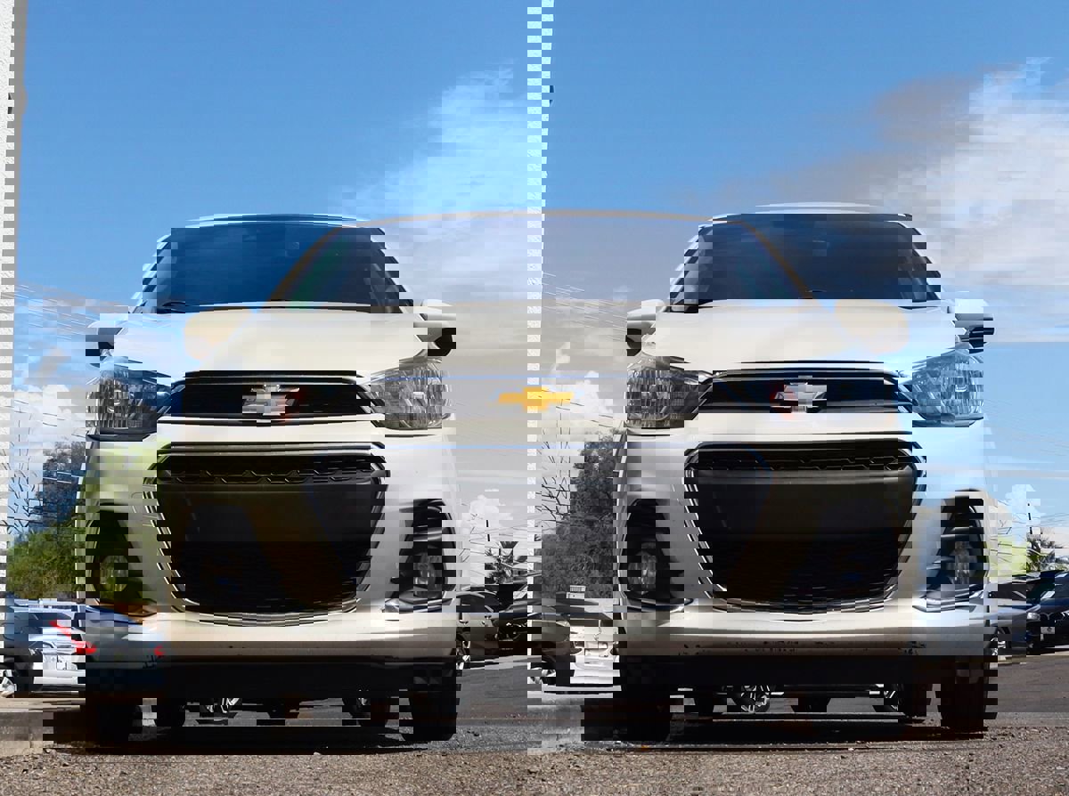 Used 2016 Chevrolet Spark LT w/ Driver Confidence Package image 17