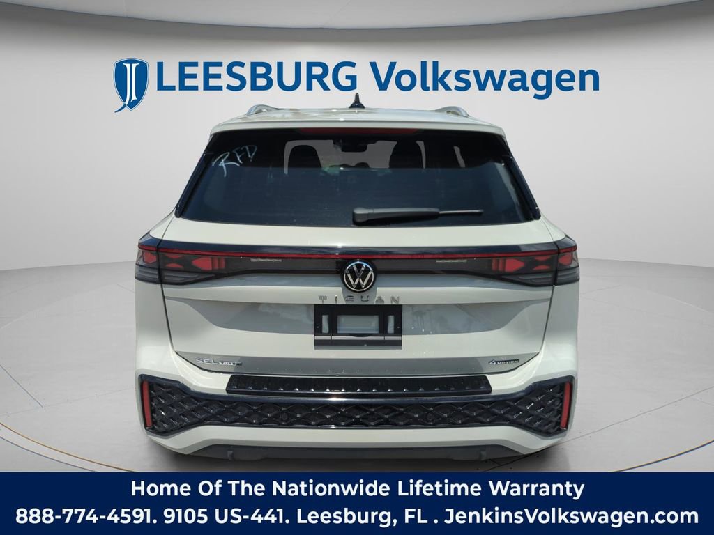 New 2026 Volkswagen Tiguan SEL R-Line AWD/4WD image 7