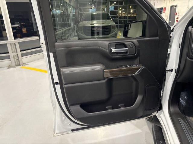 Used 2021 Chevrolet Silverado 1500 LT Trail Boss image 13