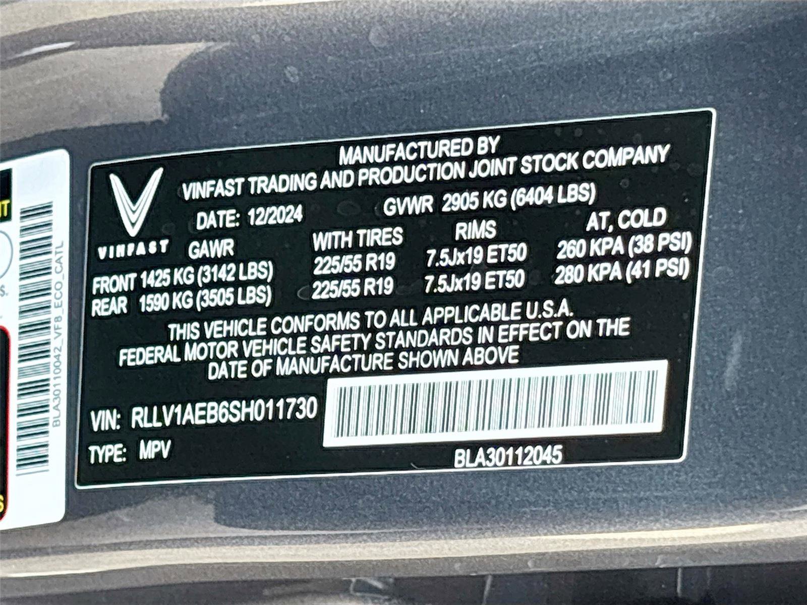 New 2025 VinFast VF 8 Eco AWD/4WD image 31