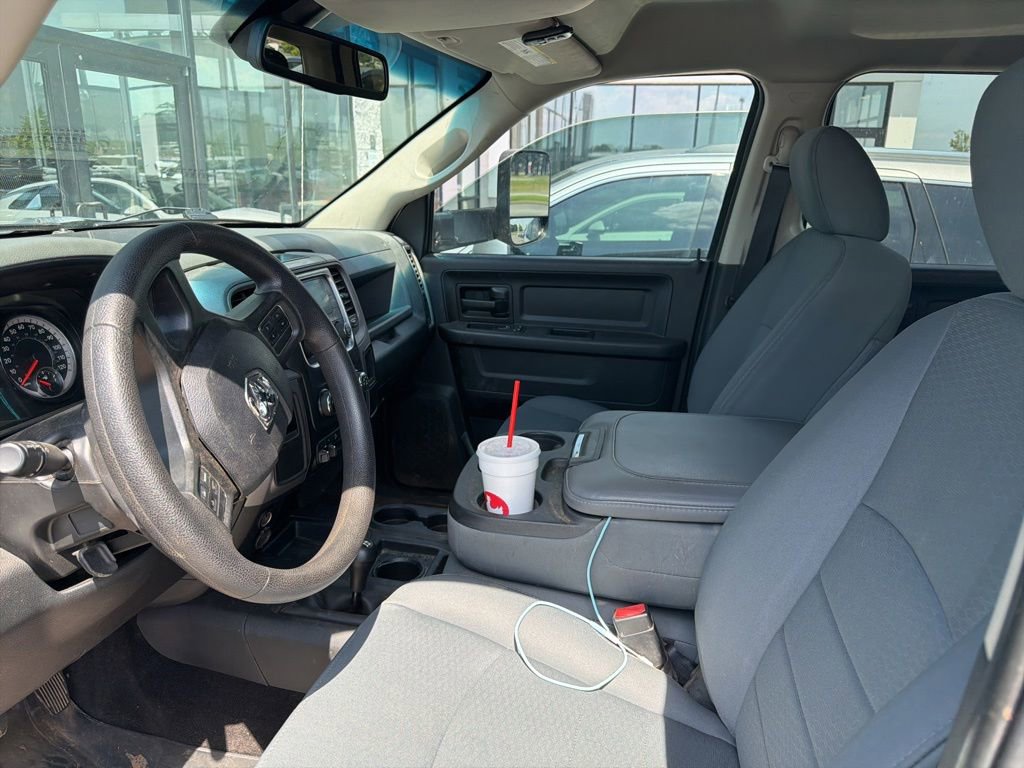 Used 2017 RAM 2500 Tradesman w/ Chrome Appearance Group AWD/4WD image 5