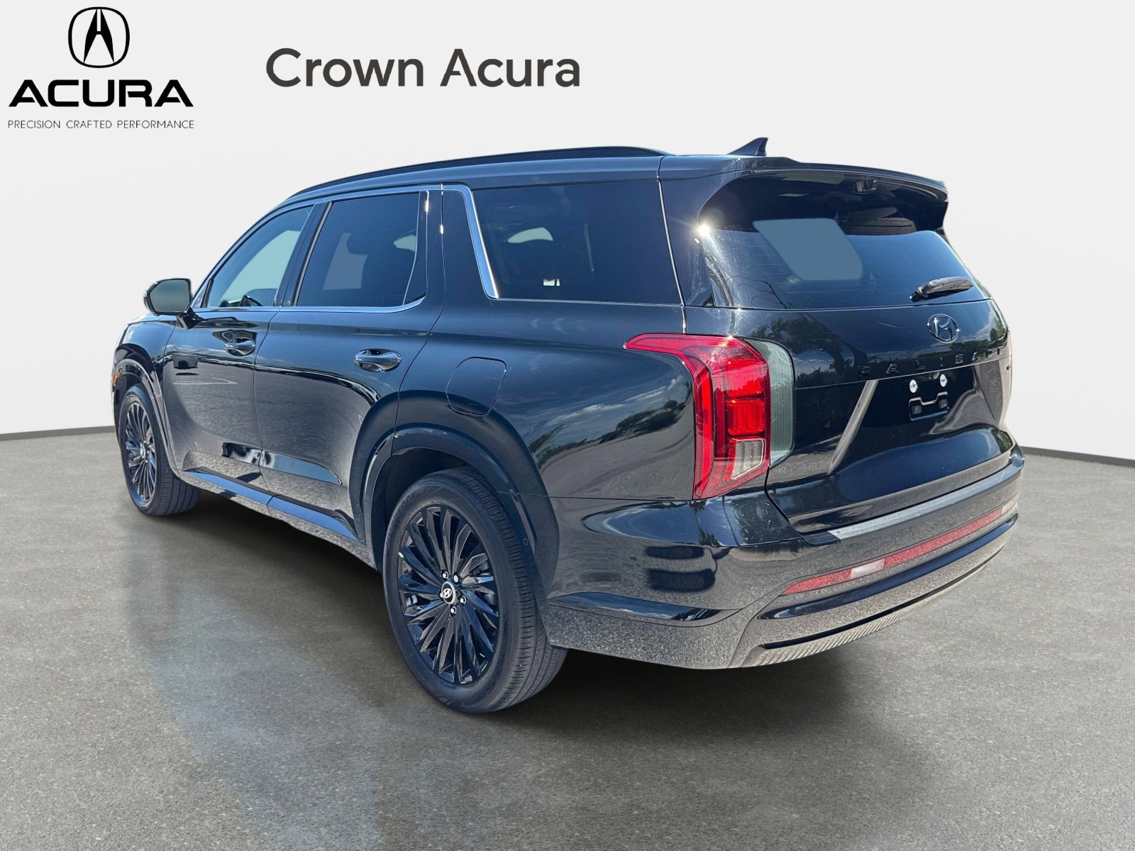 Used 2024 Hyundai Palisade Calligraphy AWD/4WD image 3