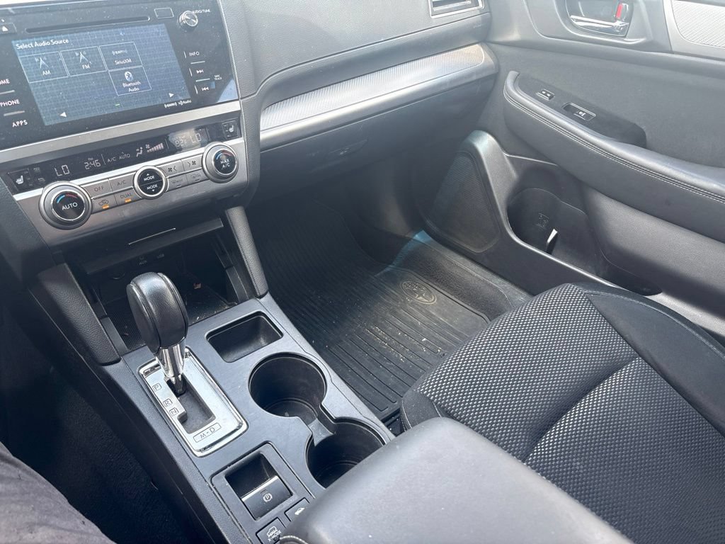 Used 2017 Subaru Outback 2.5i Premium AWD/4WD image 21