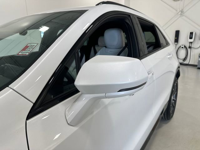 Used 2024 Cadillac XT4 Sport image 5