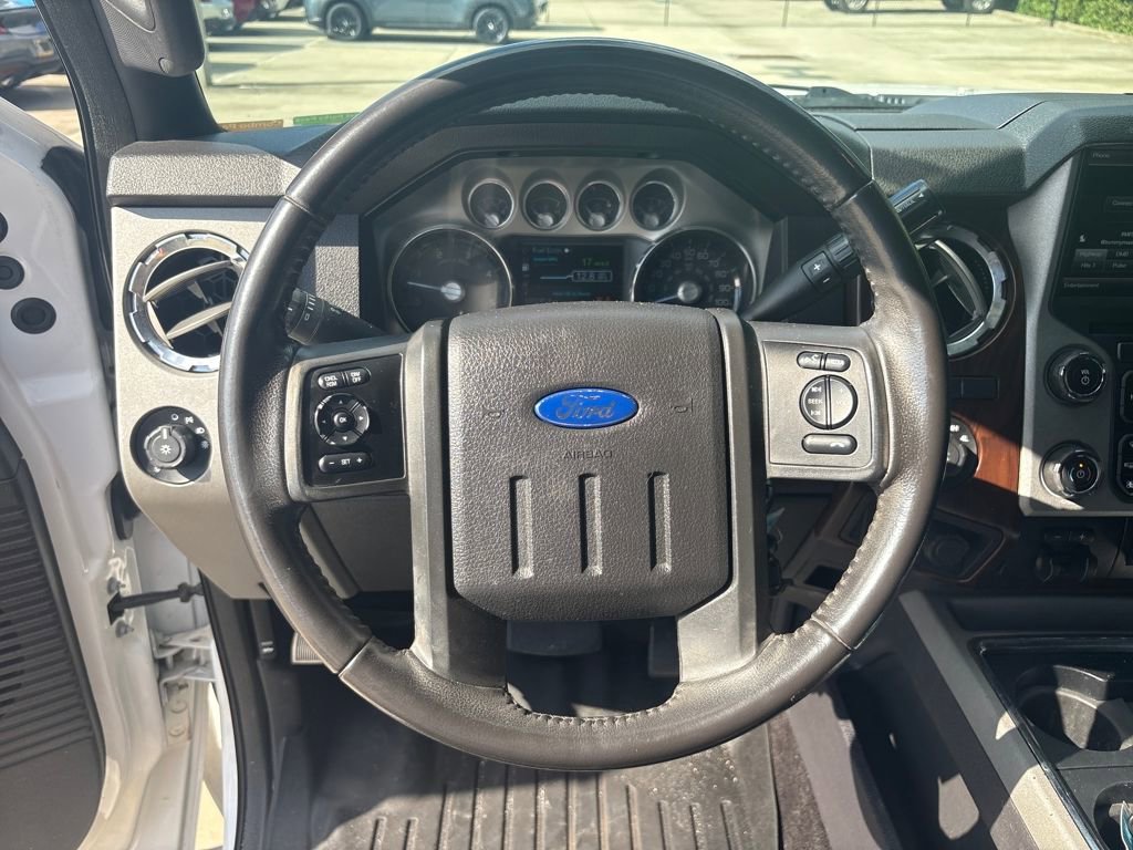 Used 2015 Ford F250 Lariat w/ Lariat Ultimate Package image 18