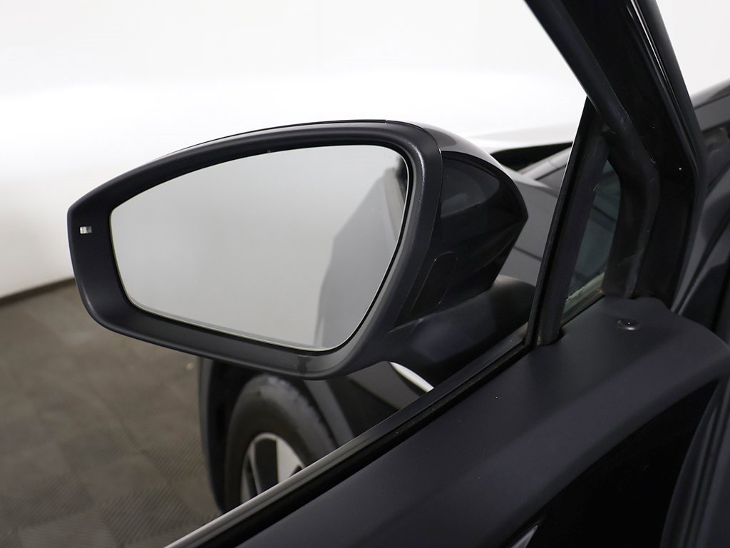 Used 2021 Volkswagen ID.4 Pro image 29