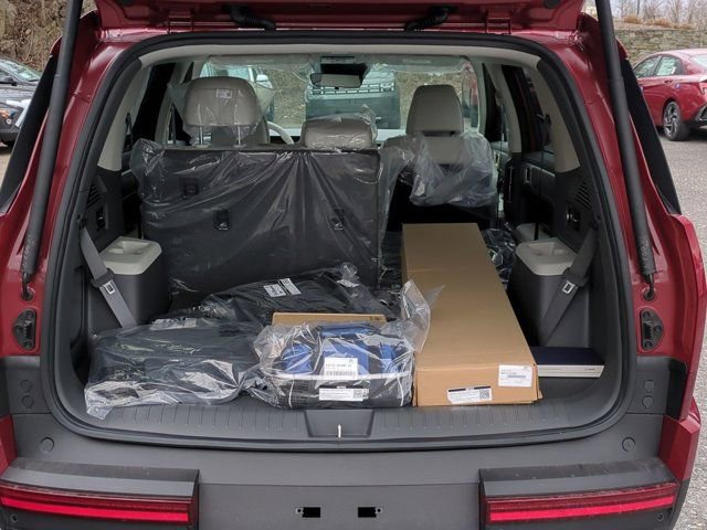 New 2025 Hyundai Santa Fe SEL image 5