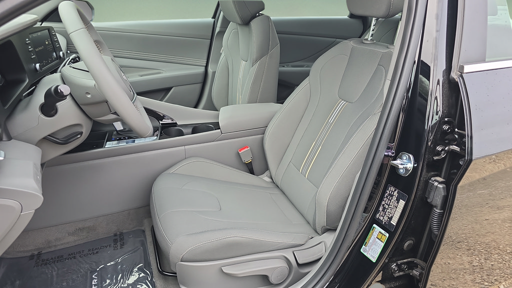 New 2026 Hyundai Elantra SEL Sport Premium w/ Cargo Package FWD image 23