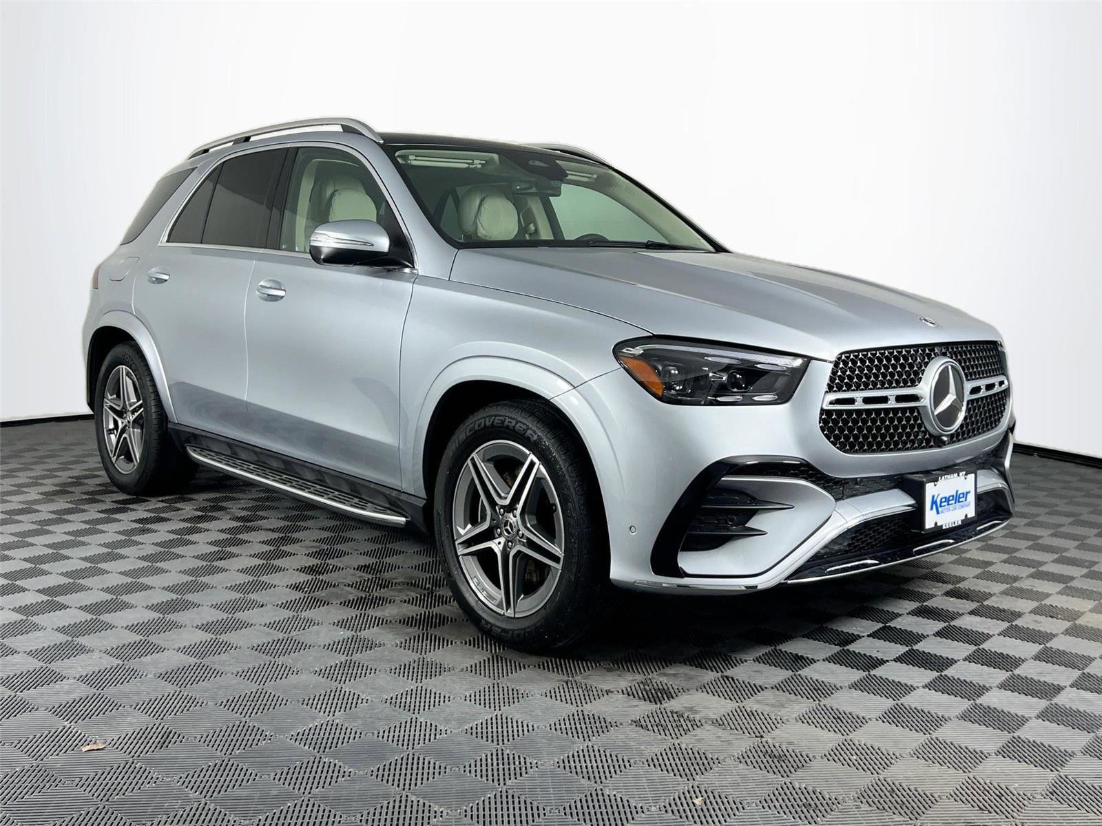 Certified 2025 Mercedes-Benz GLE 350 4MATIC image 8