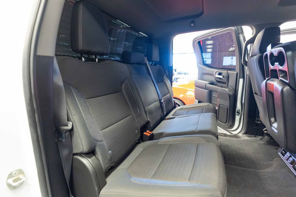 Used 2020 Chevrolet Silverado 1500 LT w/ All-Star Edition image 16