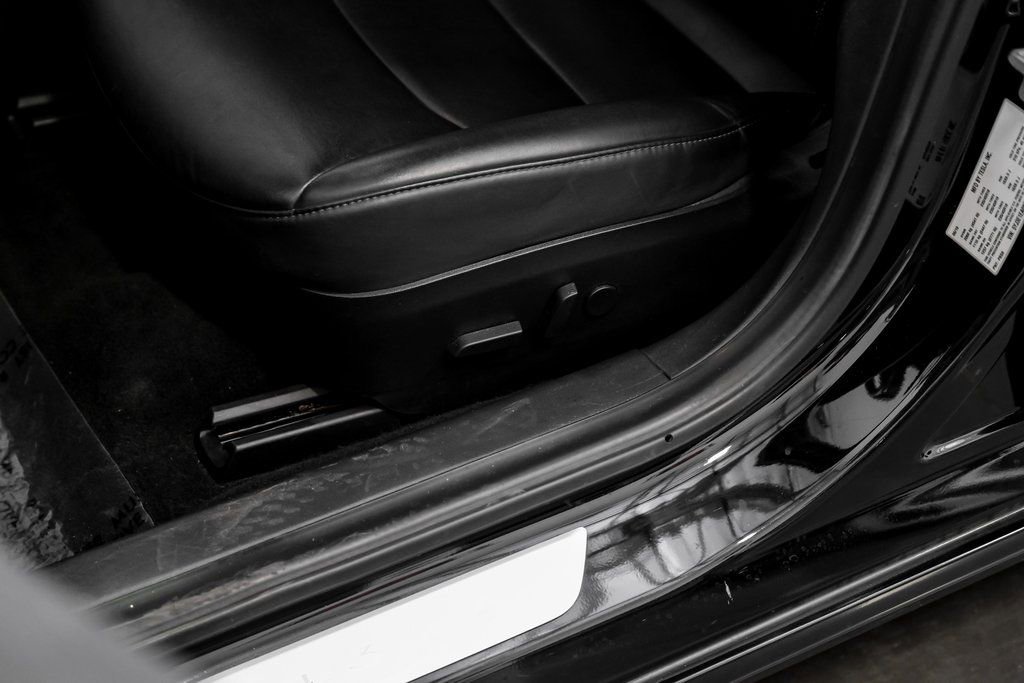 Used 2019 Tesla Model 3 Standard Range Plus image 30