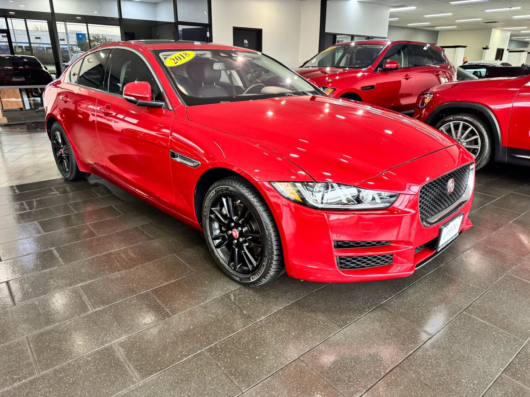 Used 2018 Jaguar XE Premium AWD/4WD image 7