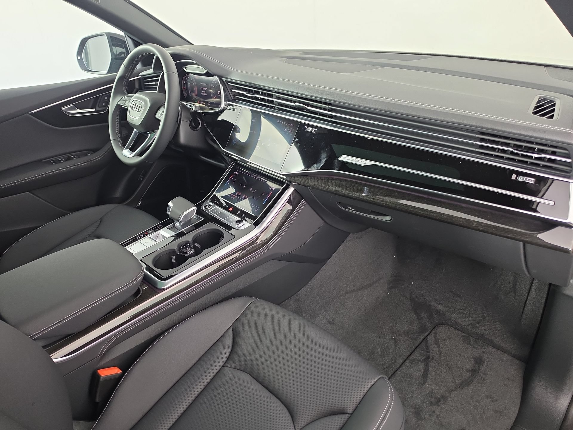 New 2026 Audi Q8 Premium Plus AWD/4WD image 43