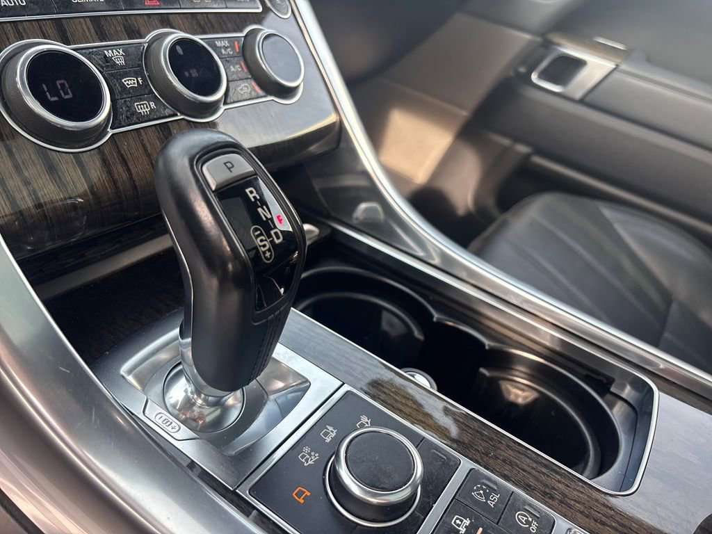 Used 2014 Land Rover Range Rover Sport HSE image 27