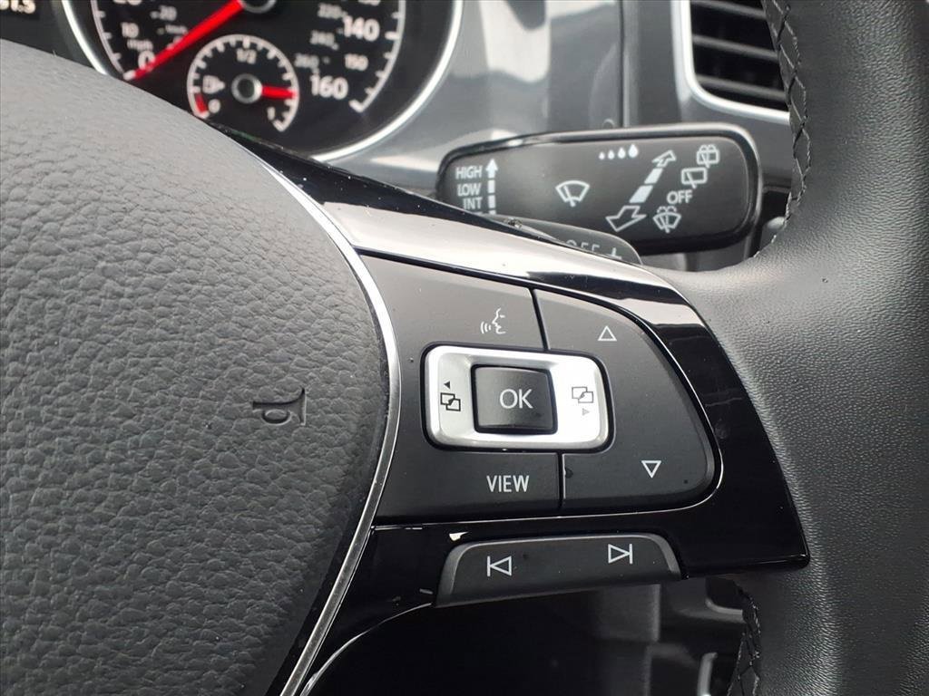 Used 2020 Volkswagen Golf 4-Door image 22