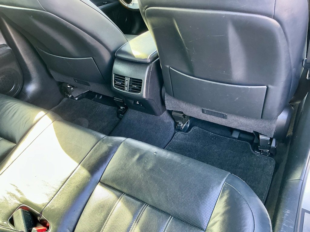 Used 2016 Lexus ES 350 w/ Luxury Package w/Wood Trim image 28