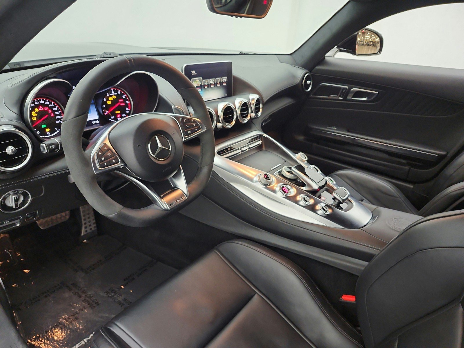 Used 2016 Mercedes-Benz AMG GT S image 12