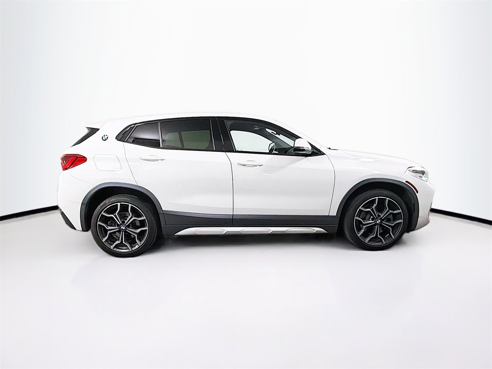 Used 2018 BMW X2 xDrive28i image 8