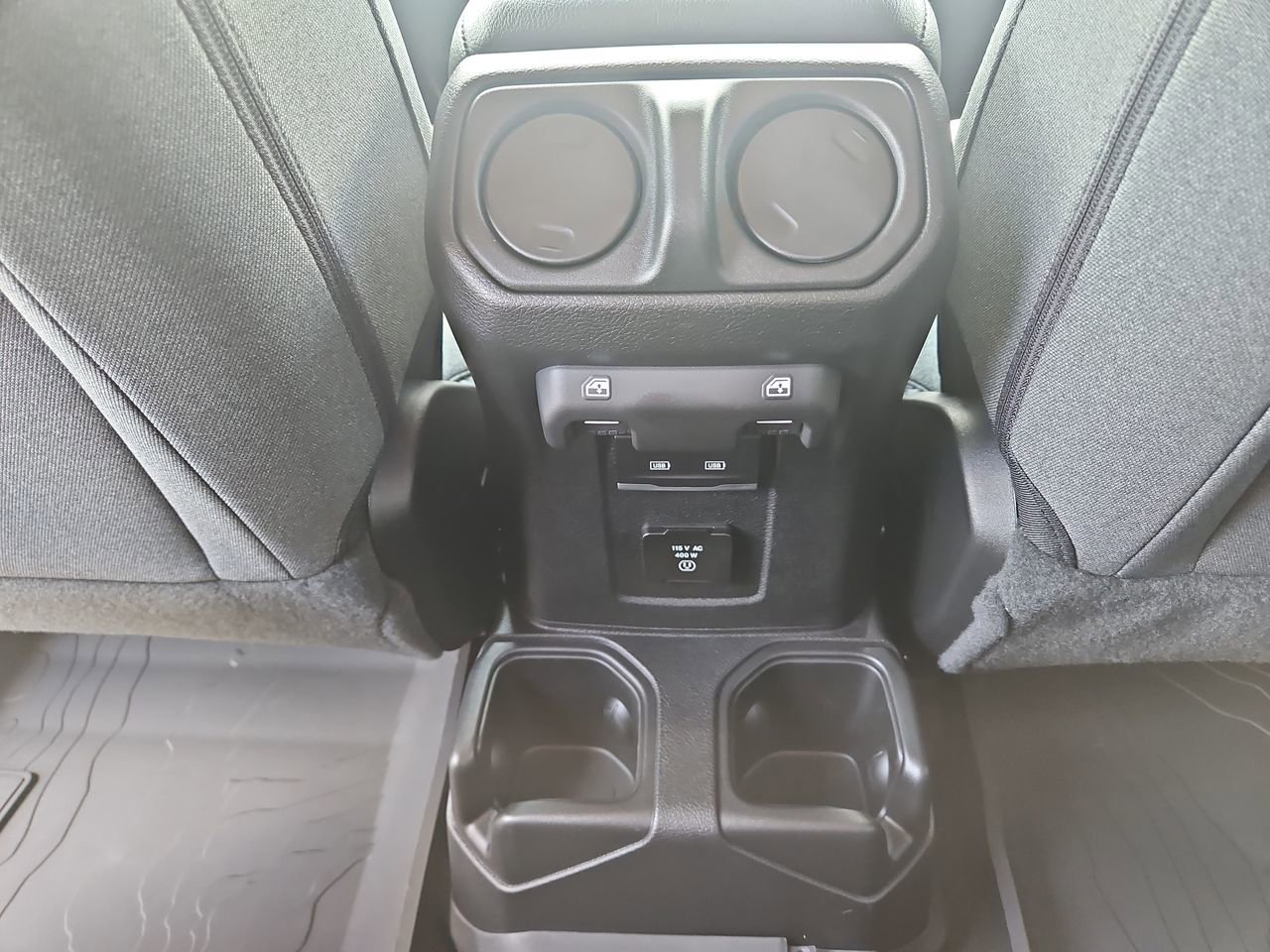 New 2025 Jeep Gladiator Sport image 15