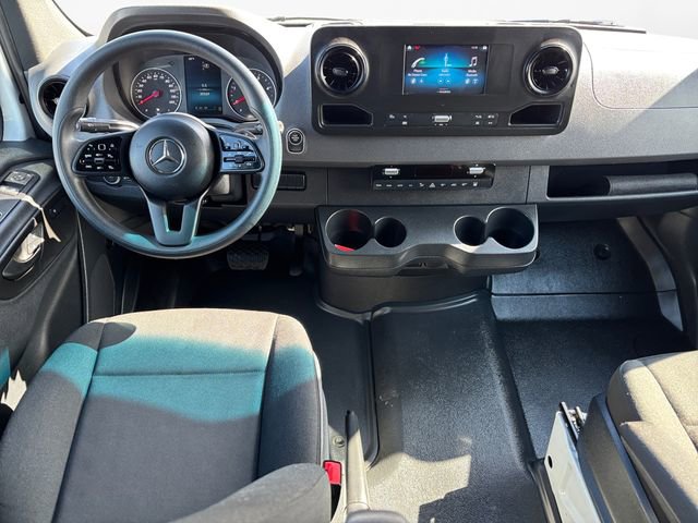 Used 2024 Mercedes-Benz Sprinter 2500 image 10