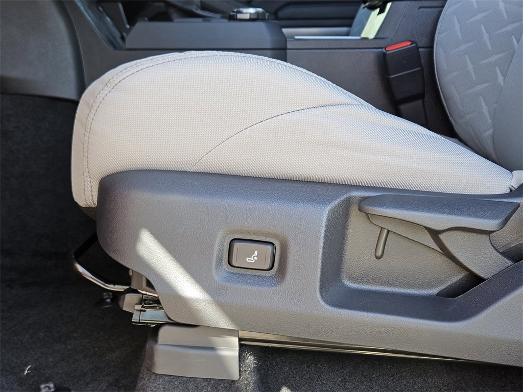 New 2026 Toyota Tacoma SR5 image 17