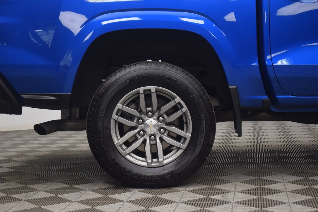 Used 2024 Chevrolet Colorado LT w/ LT Convenience Package RWD image 32