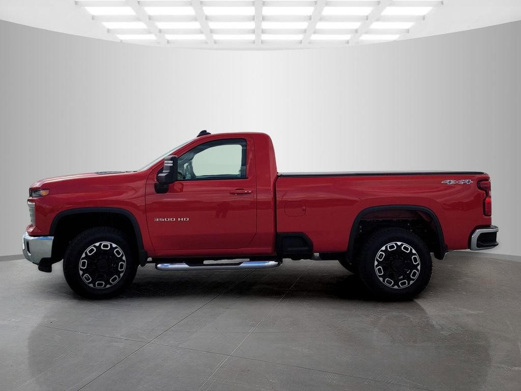 Used 2025 Chevrolet Silverado 3500 LT AWD/4WD image 8