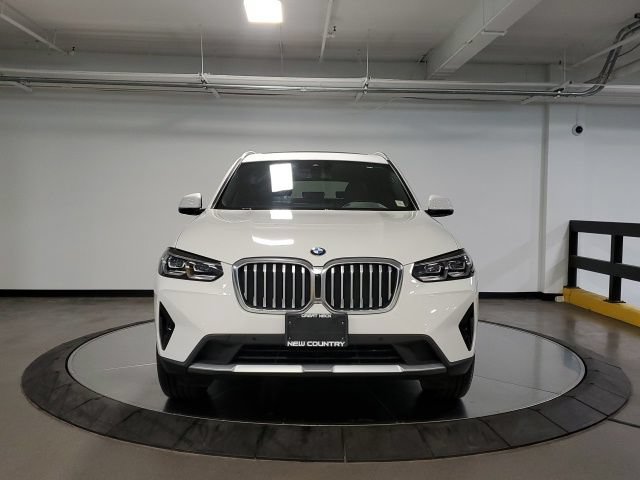 Used 2022 BMW X3 xDrive30i w/ Premium Package 2 AWD/4WD image 4