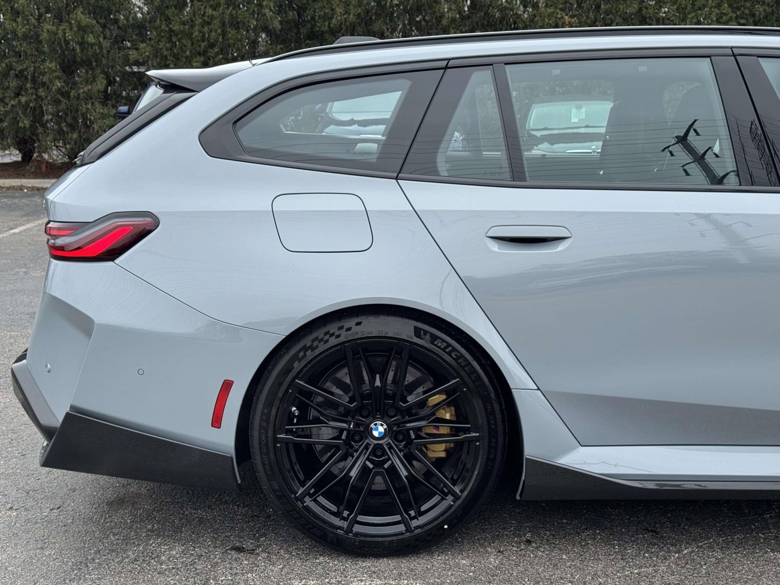 Used 2026 BMW M5 Touring w/ M Driver's Package image 6