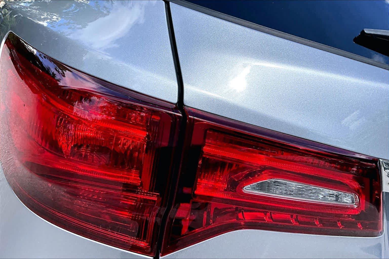 Used 2020 Acura MDX w/ Technology Package AWD/4WD image 29