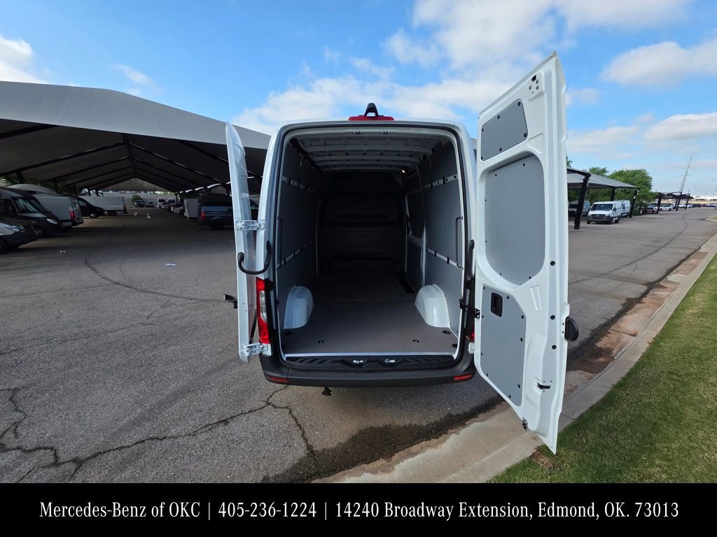New 2026 Mercedes-Benz Sprinter 2500 image 5