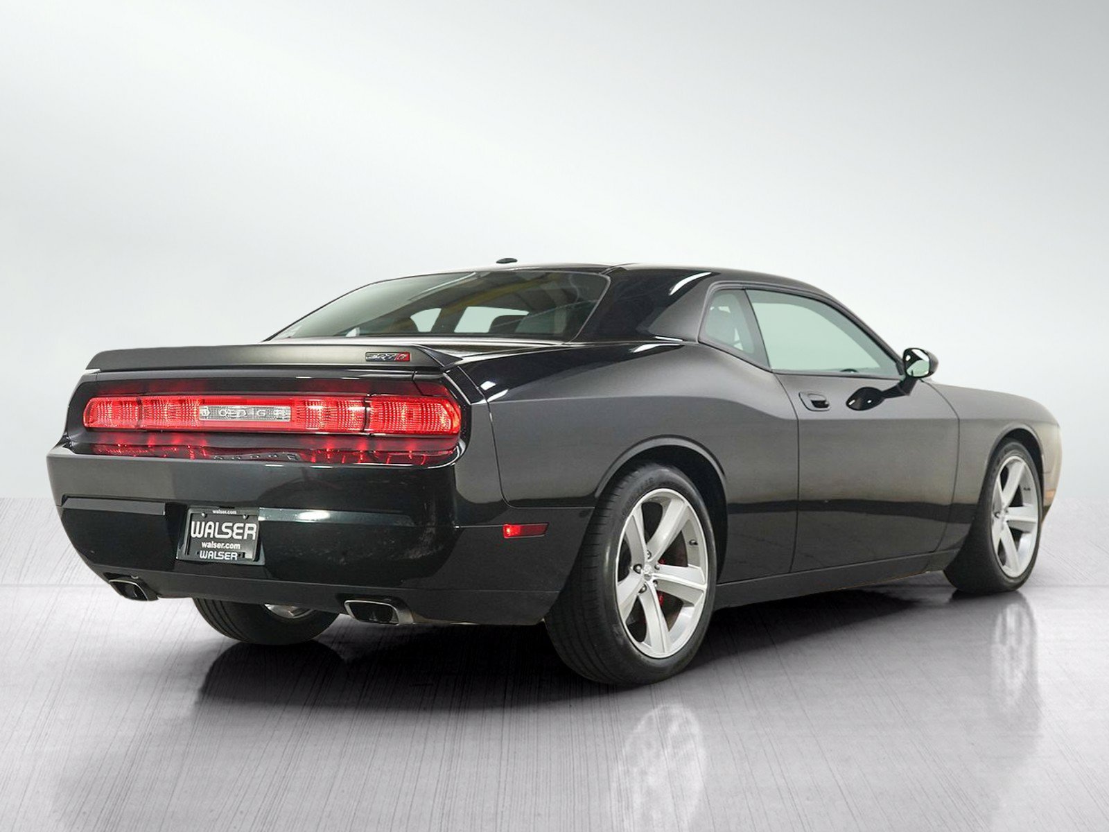 Used 2008 Dodge Challenger SRT8 RWD image 5