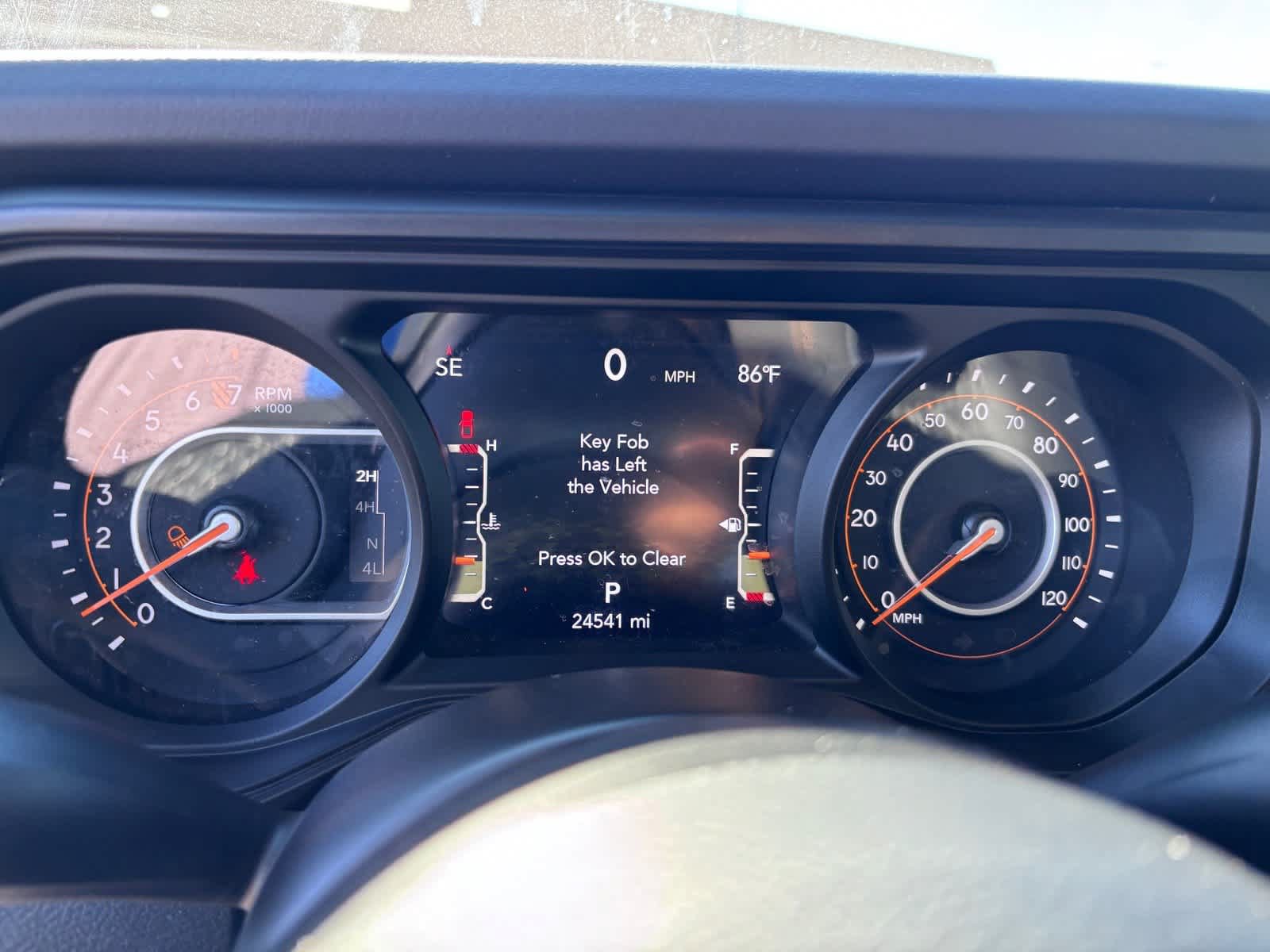 Used 2026 Jeep Gladiator Mojave AWD/4WD image 19