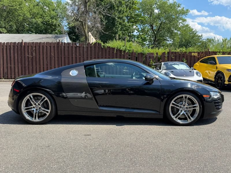 Used 2009 Audi R8 V8 AWD/4WD image 8