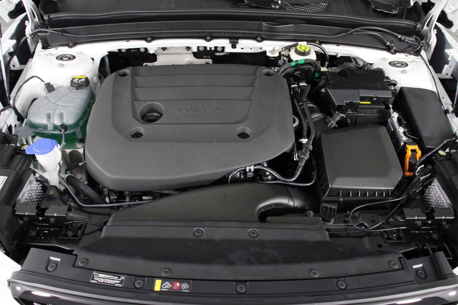 New 2026 Volvo XC40 B5 Ultra w/ Climate Package image 12