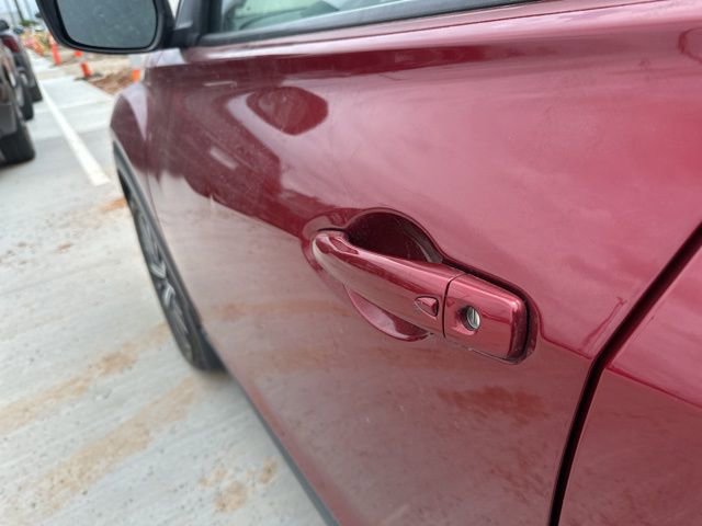 Used 2021 Nissan Kicks SV FWD image 3