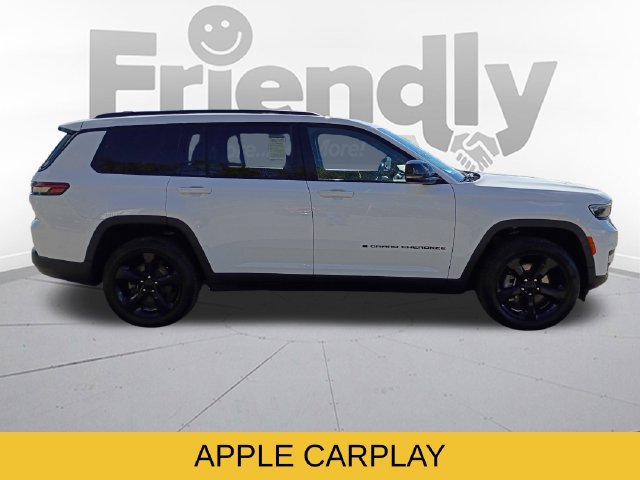 Used 2023 Jeep Grand Cherokee L Laredo AWD/4WD image 4