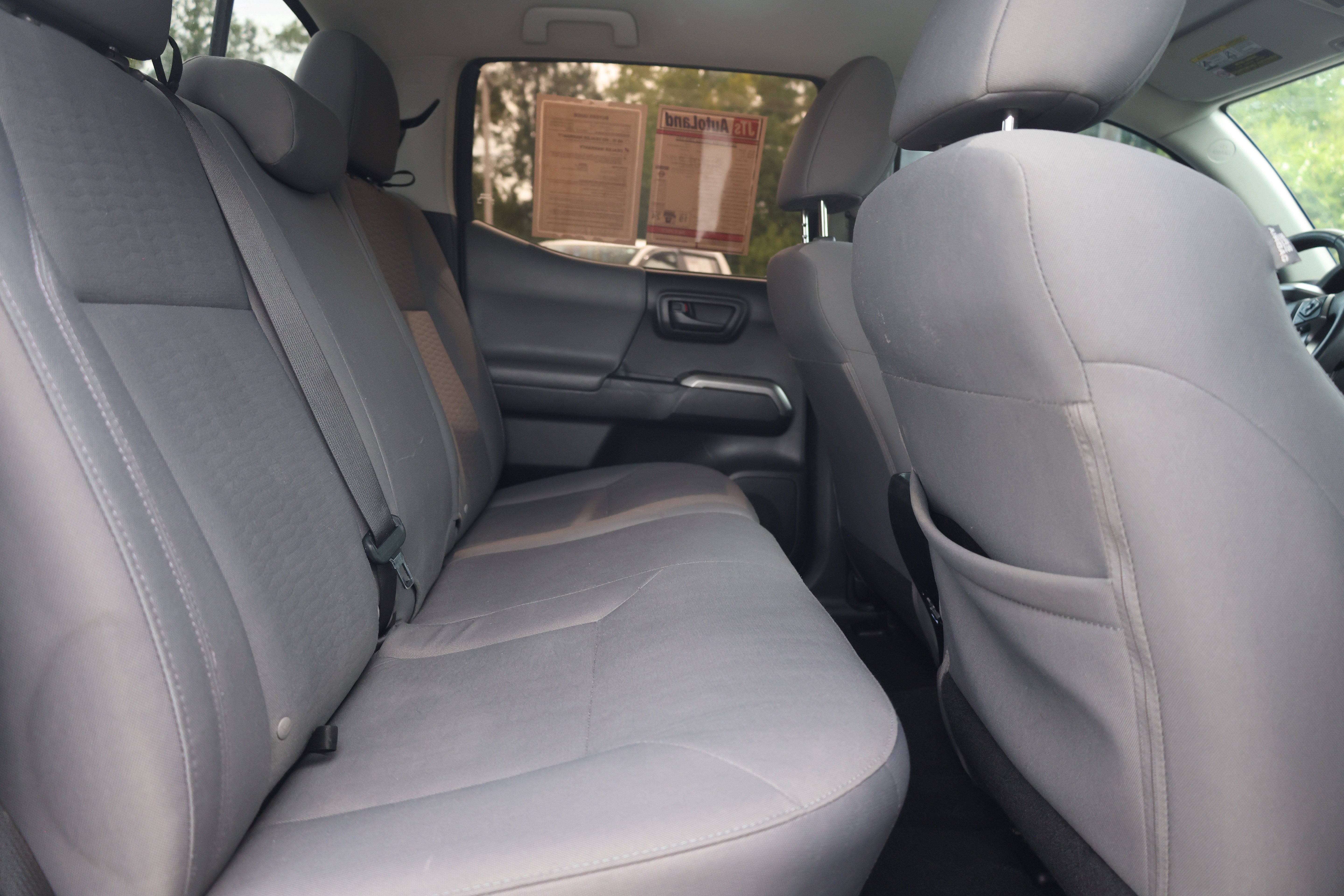 Used 2019 Toyota Tacoma SR5 RWD image 13