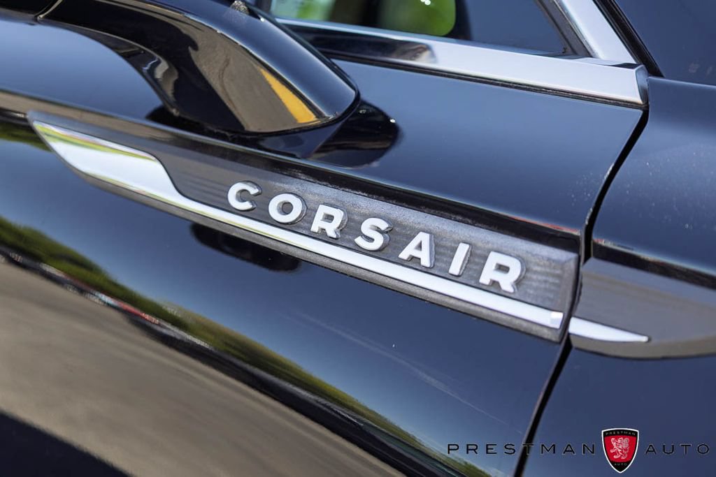 Used 2026 Lincoln Corsair Reserve AWD/4WD image 8