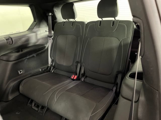 Used 2024 Jeep Grand Cherokee L Laredo RWD image 47
