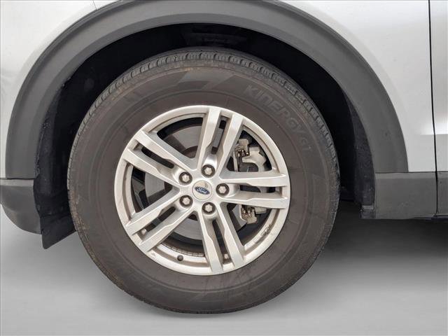 Used 2022 Ford Explorer XLT w/ Equipment Group 202A image 19