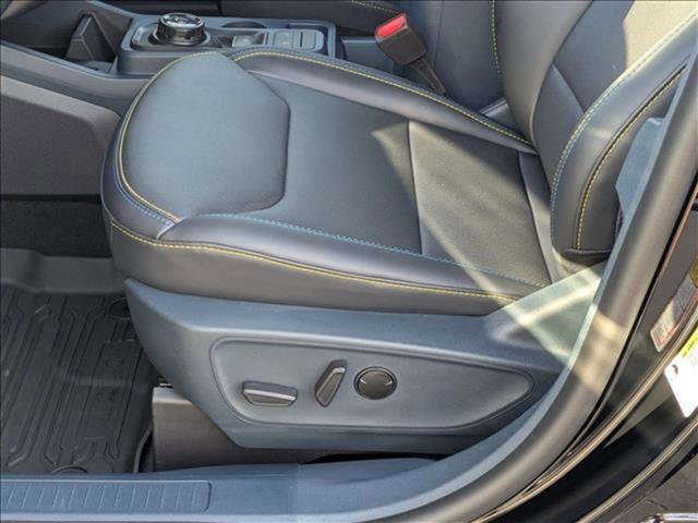 New 2025 Ford Maverick Lobo image 4