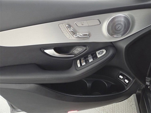 Used 2019 Mercedes-Benz GLC 350e 4MATIC image 18