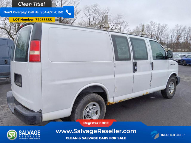 Used 2013 Chevrolet Express 2500 Van Cargo image 4