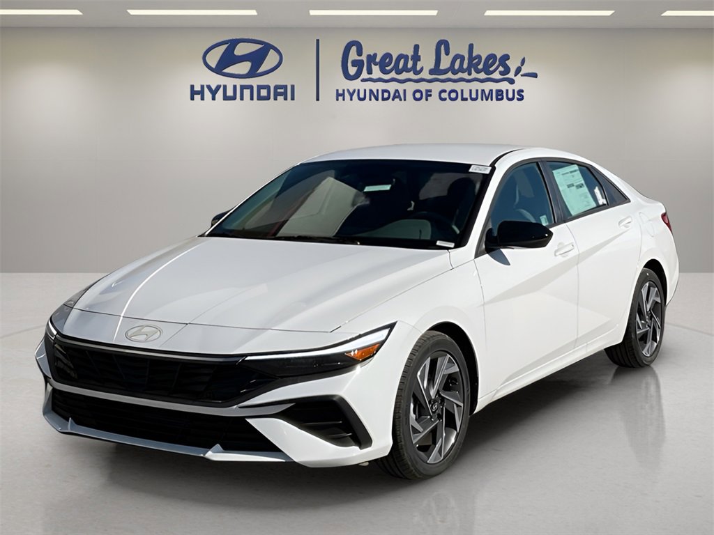 Certified 2025 Hyundai Elantra Sport image 1